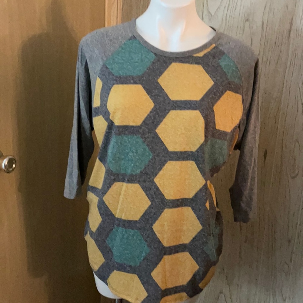 Very cute Lularoe top ❤️